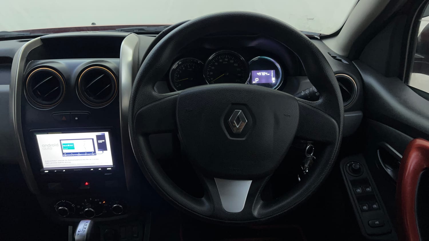 Used 2018 Renault Duster RXS CVT Petrol Automatic interior STEERING VIEW