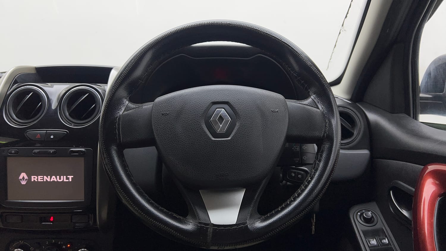 Used 2018 Renault Duster RXS CVT Petrol Automatic interior STEERING VIEW