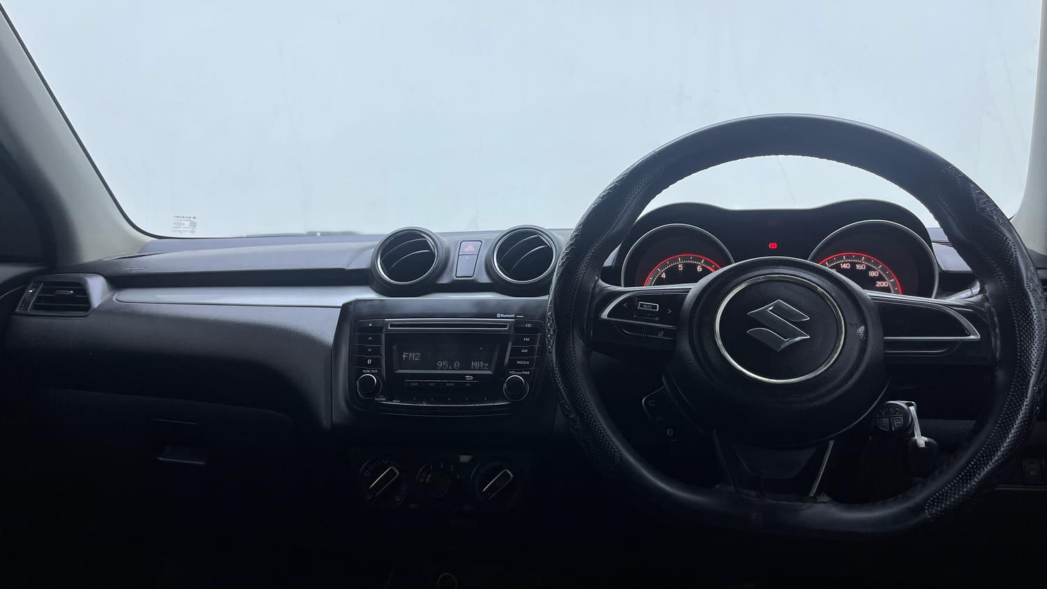 Used 2018 Maruti Suzuki Swift VXi AMT Petrol Automatic interior DASHBOARD VIEW