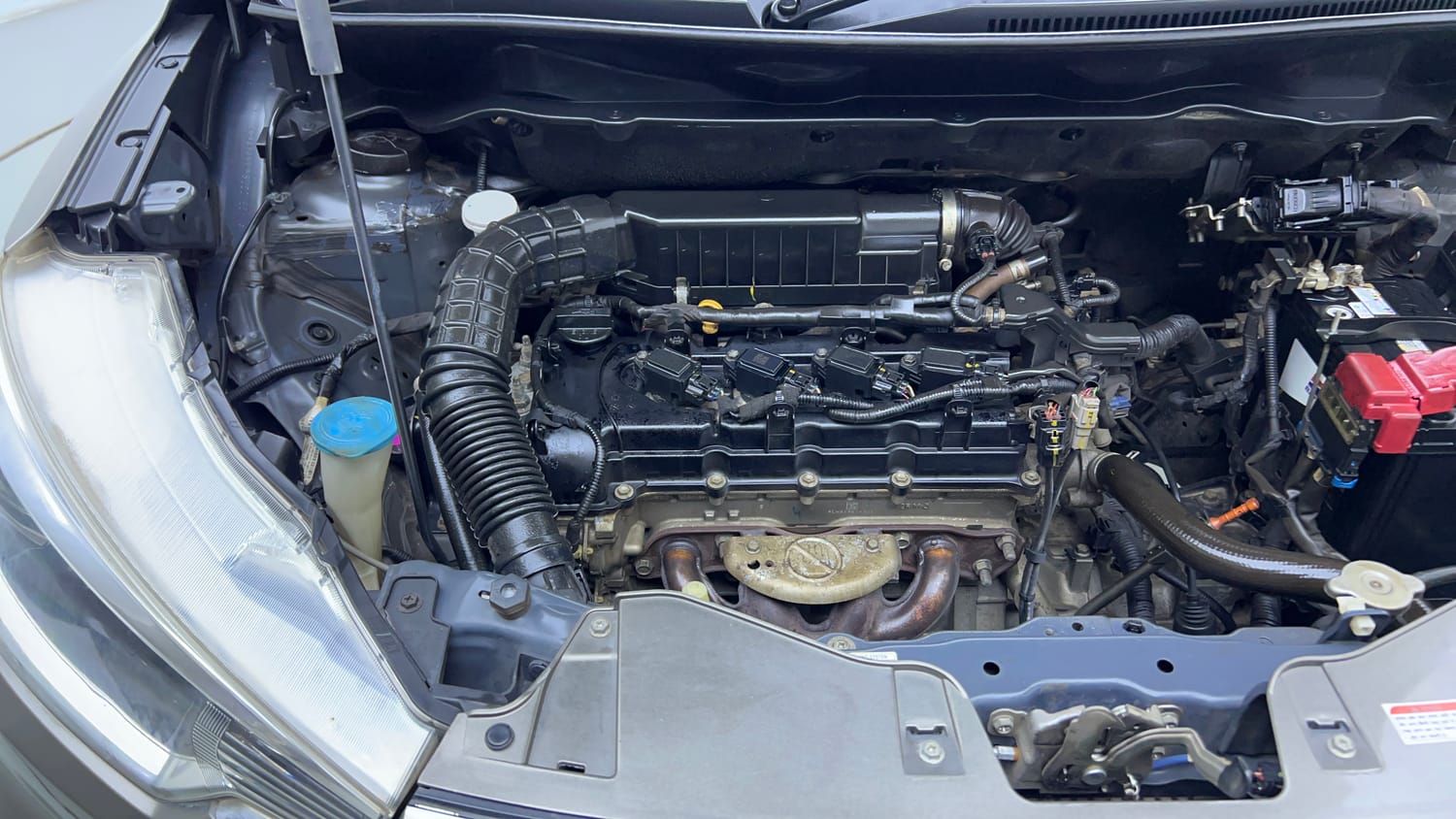 Used 2019 Maruti Suzuki New Ertiga ZXi AT Petrol Automatic engine ENGINE RIGHT SIDE VIEW