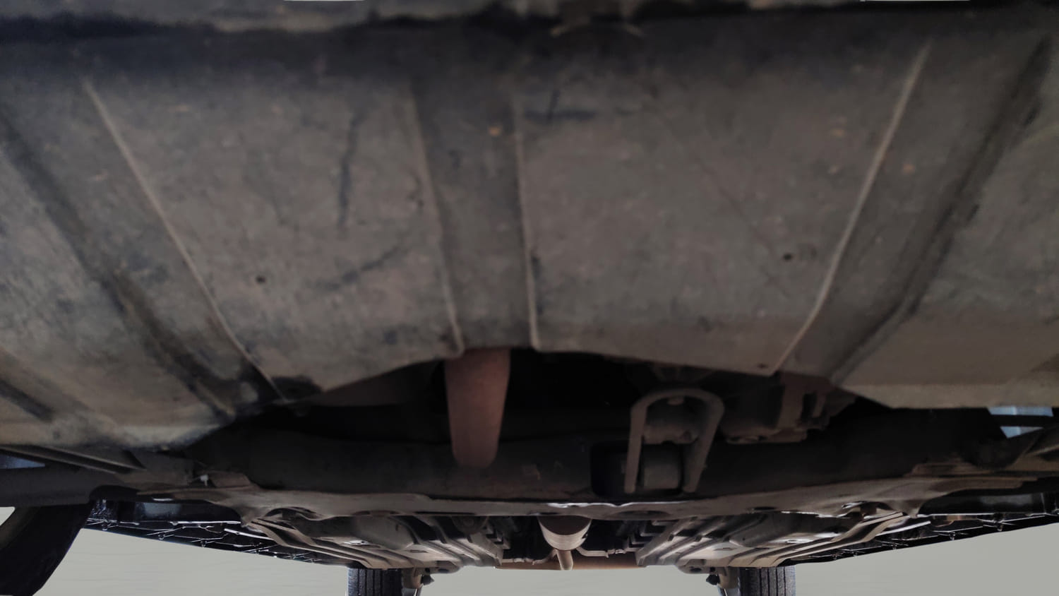 Used 2023 Maruti Suzuki Brezza ZXi Plus Petrol Manual extra FRONT LEFT UNDERBODY VIEW