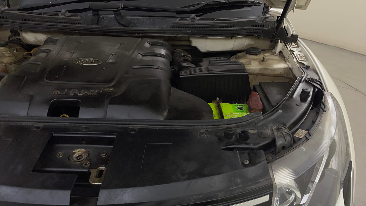 Used 2018 Mahindra XUV500 W10 Diesel Manual engine ENGINE LEFT SIDE VIEW