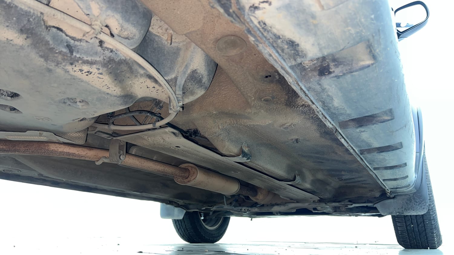 Used 2018 Renault Duster RXS CVT Petrol Automatic extra REAR RIGHT UNDERBODY VIEW