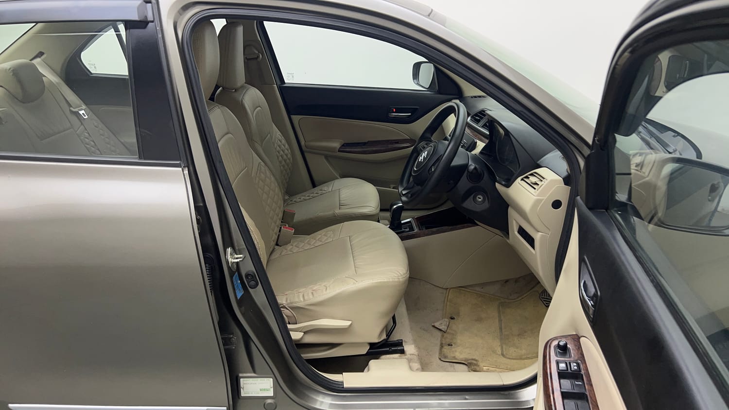 Used 2018 Maruti Suzuki Dzire VXi AMT Petrol Automatic interior RIGHT SIDE FRONT DOOR CABIN VIEW