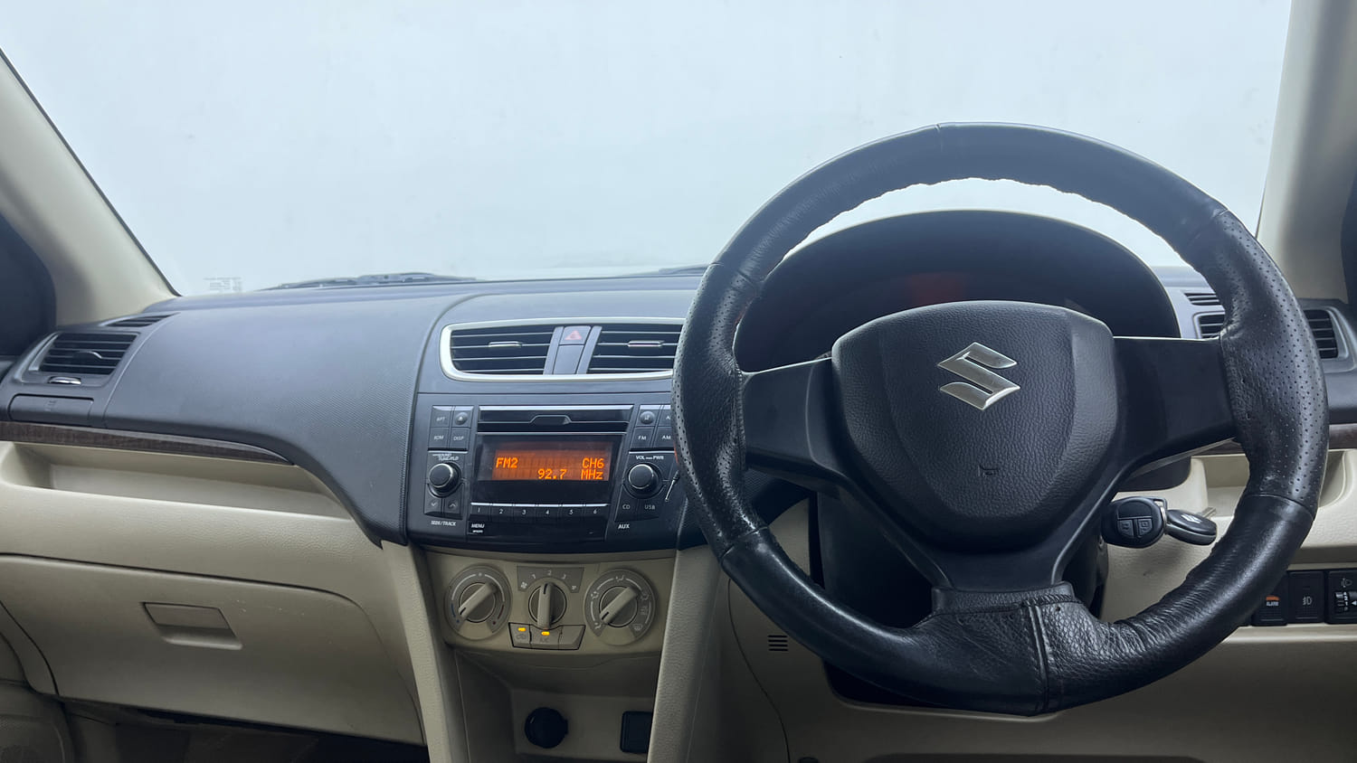 Used 2015 Maruti Suzuki Swift Dzire VXI Petrol Manual interior DASHBOARD VIEW