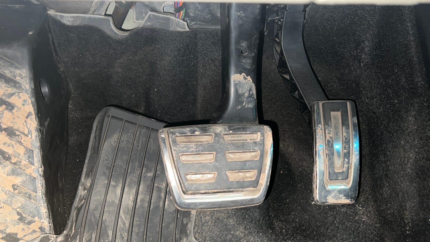 Used 2022 Skoda Octavia L&K 2.0 Petrol Automatic interior PEDALS VIEW