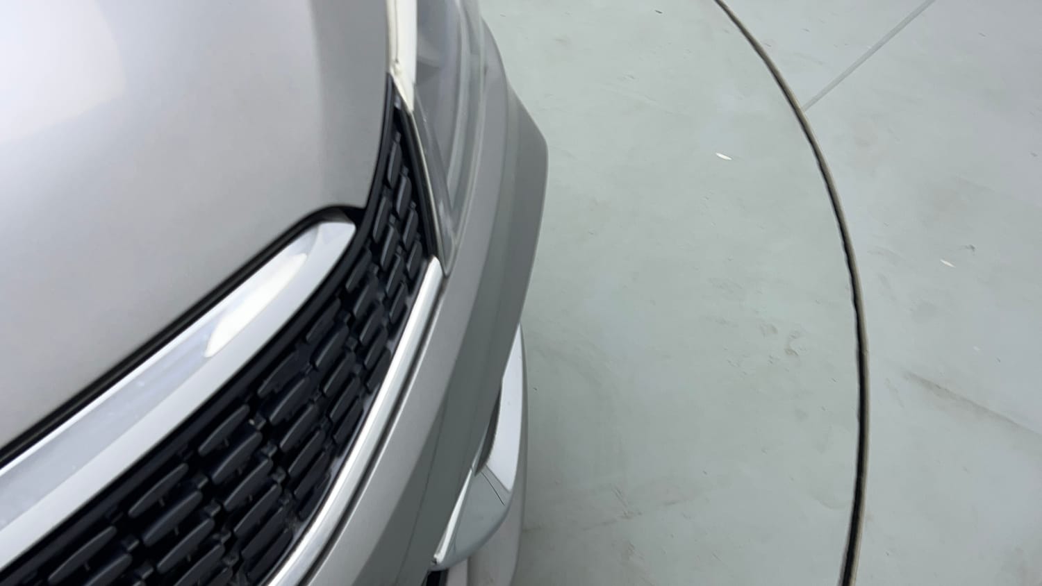 Used 2020 Maruti Suzuki Ciaz Alpha Hybrid 1.5 Petrol Manual dents MINOR SCRATCH