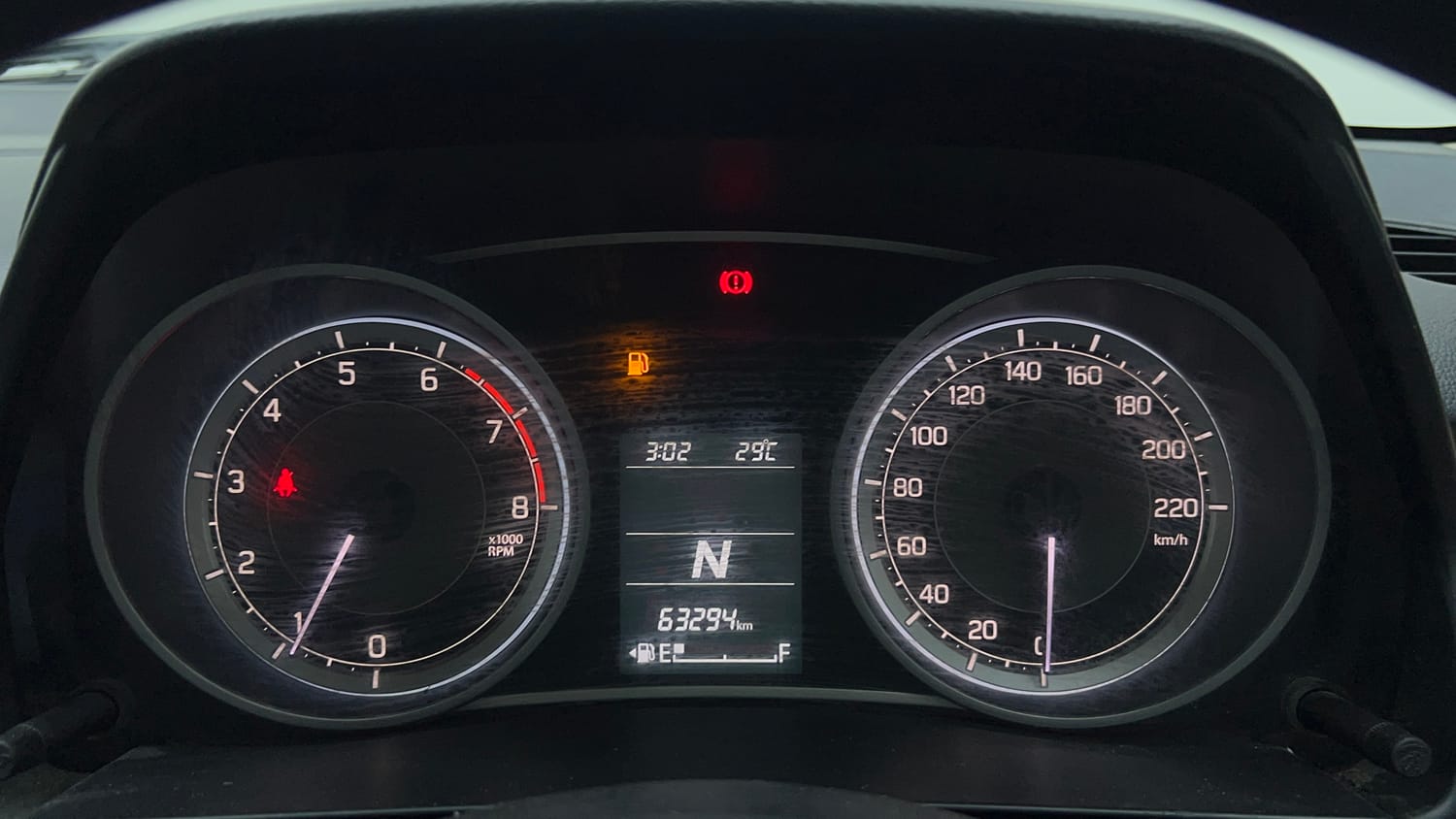 Used 2018 Maruti Suzuki Dzire VXi AMT Petrol Automatic interior CLUSTERMETER VIEW