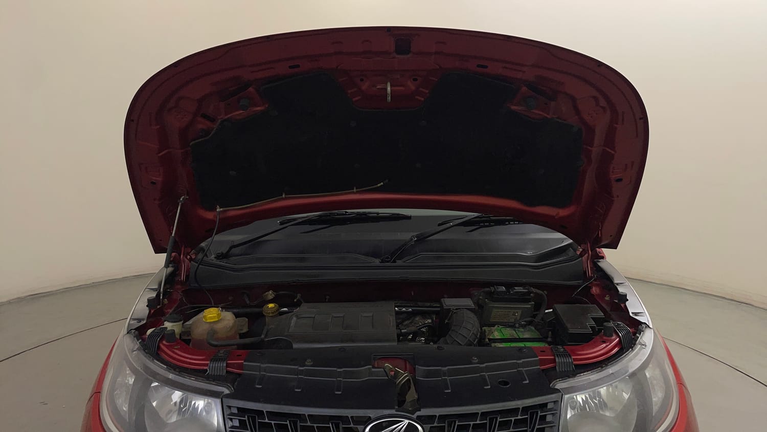 Used 2016 Mahindra KUV100 K2 Plus 6 STR Petrol Manual engine ENGINE & BONNET OPEN FRONT VIEW