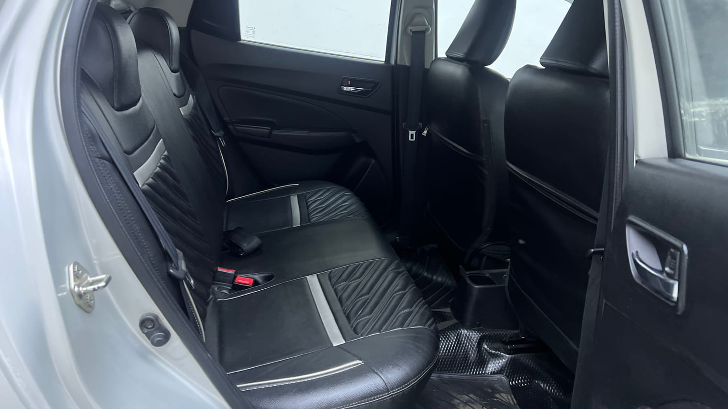 Used 2019 Maruti Suzuki Swift VDi Diesel Manual interior RIGHT SIDE REAR DOOR CABIN VIEW