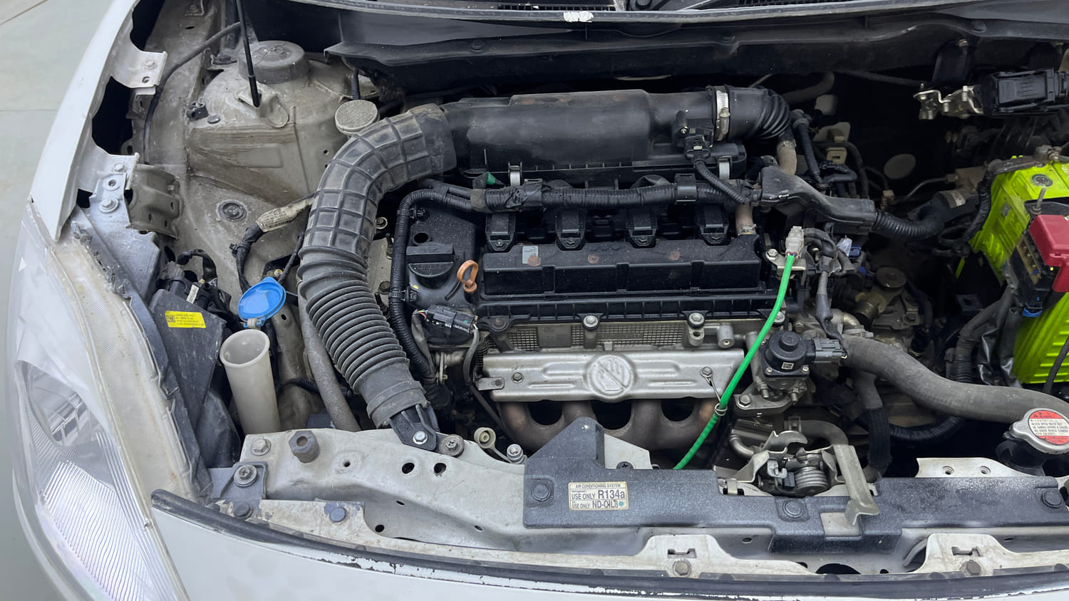 Used 2024 Maruti Suzuki Swift VXi Petrol Manual engine ENGINE RIGHT SIDE VIEW