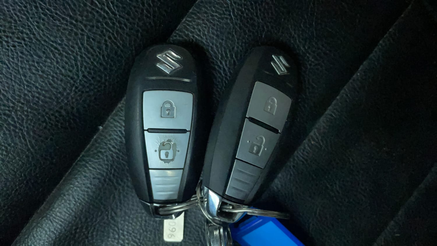 Used 2018 Maruti Suzuki Baleno Zeta 1.2 Petrol Manual extra CAR KEY VIEW