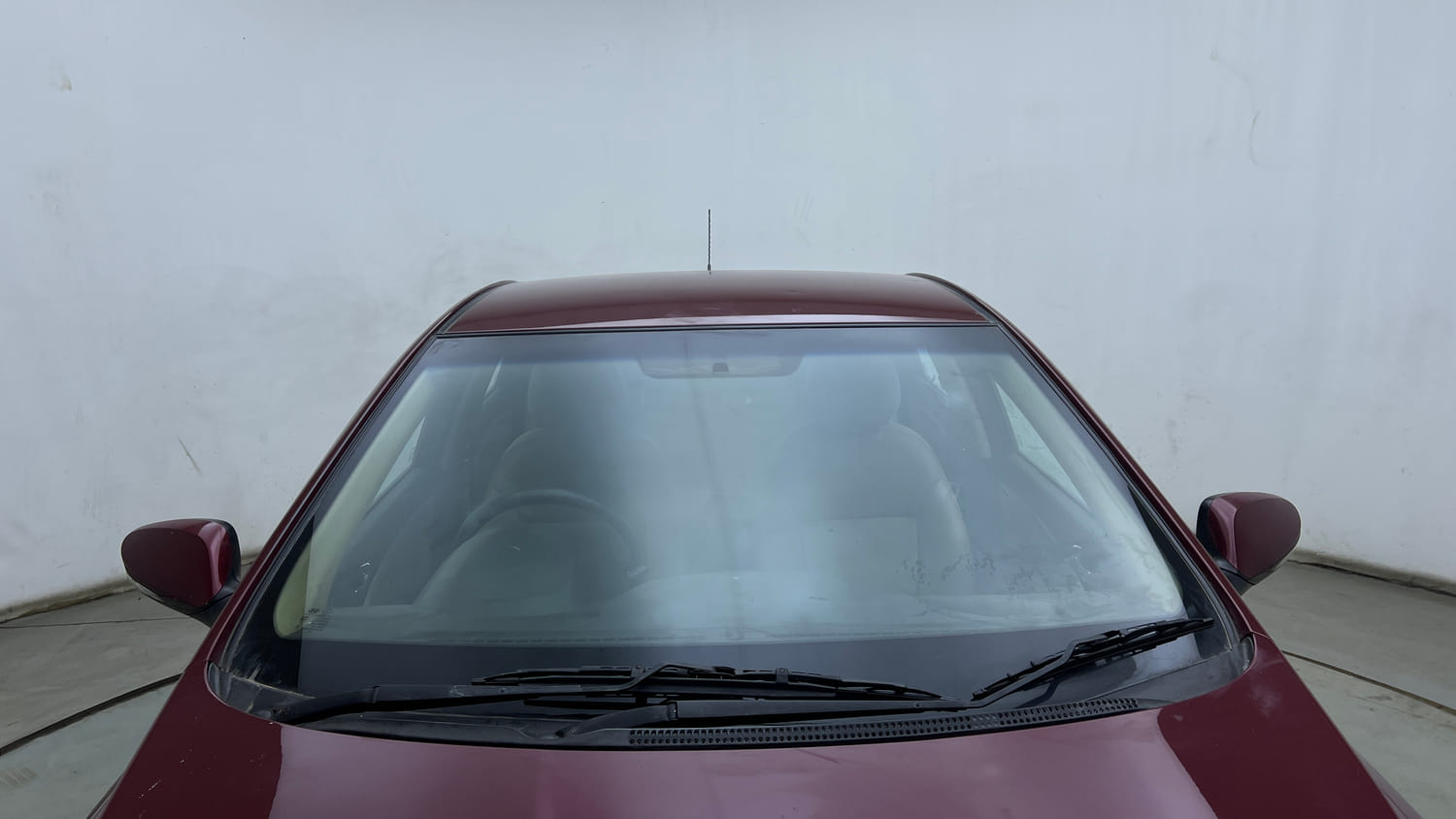 Used 2014 Hyundai Verna Fluidic 1.6 VTVT SX AT Petrol Automatic exterior FRONT WINDSHIELD VIEW