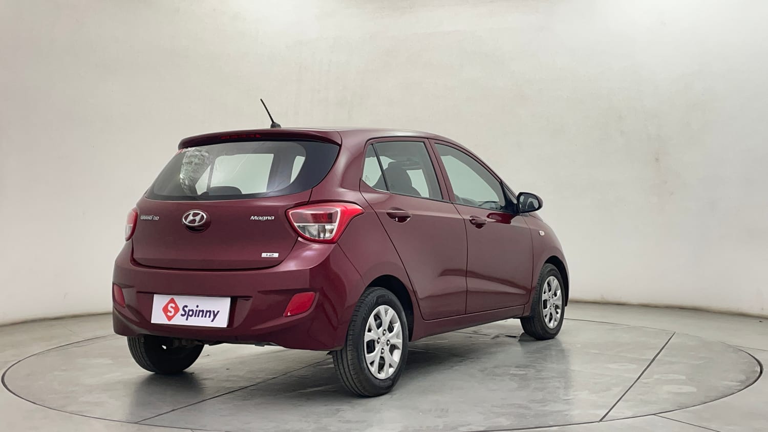 Used 2014 Hyundai Grand i10 Magna 1.2 Kappa VTVT Petrol Manual exterior RIGHT REAR CORNER VIEW