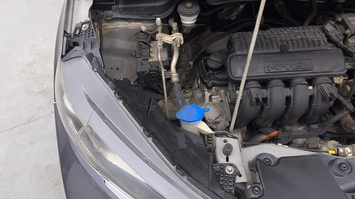 Used 2017 Honda WR-V VX MT Petrol Petrol Manual engine ENGINE RIGHT SIDE VIEW