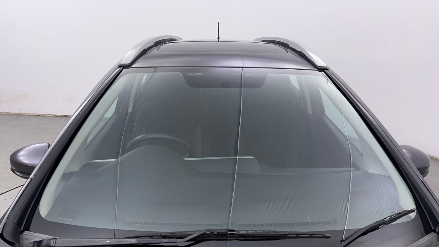 Used 2017 Honda WR-V VX MT Petrol Petrol Manual exterior FRONT WINDSHIELD VIEW
