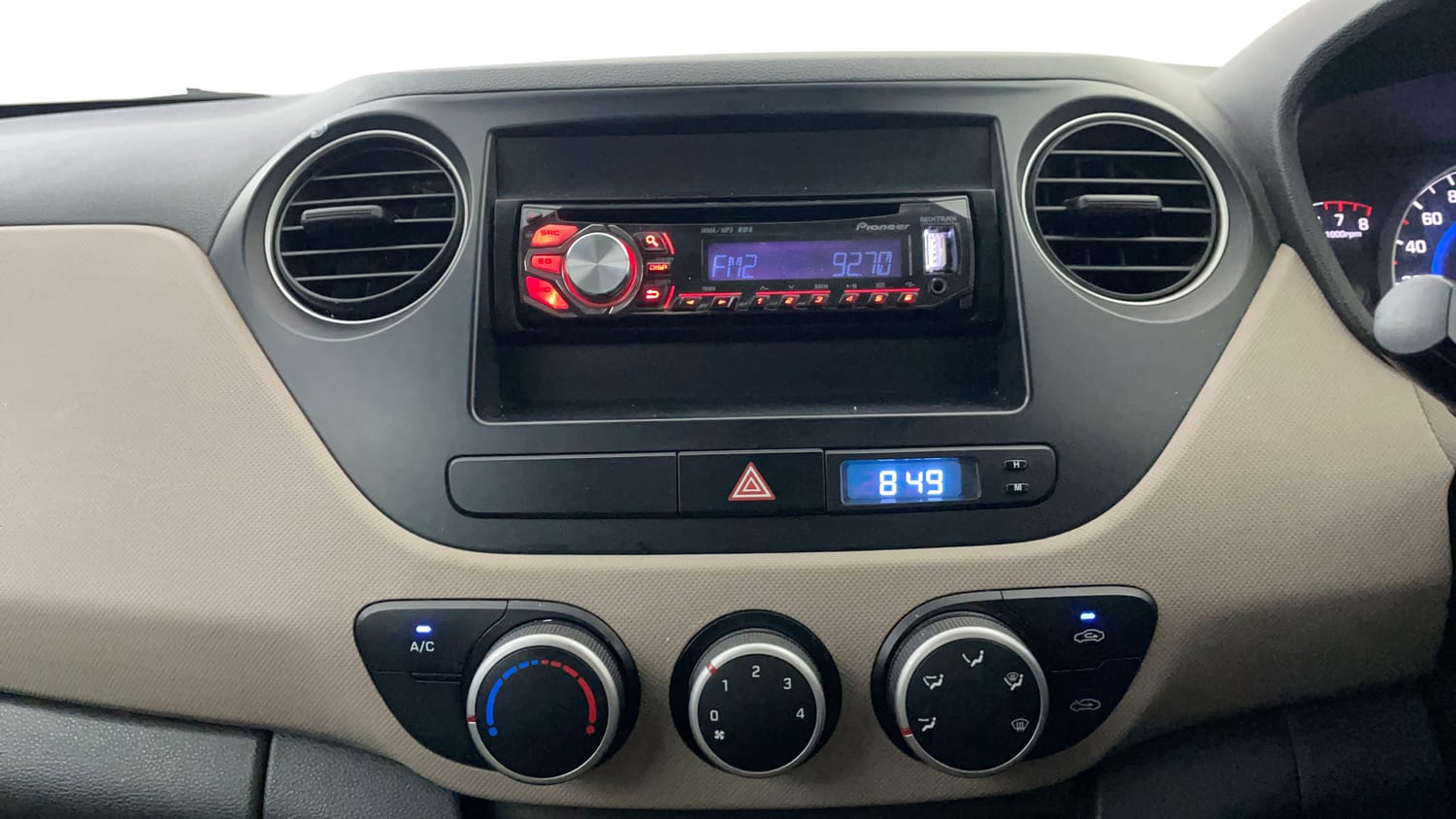 Used 2014 Hyundai Grand i10 Magna 1.2 Kappa VTVT Petrol Manual interior MUSIC SYSTEM & AC CONTROL VIEW