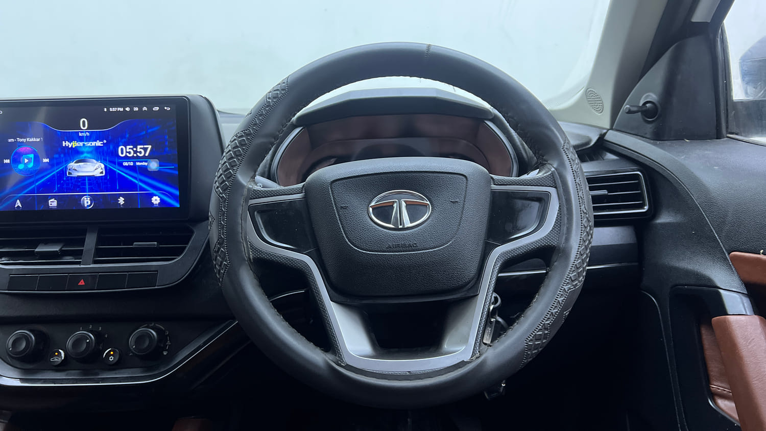 Used 2021 Tata Harrier XE Diesel Manual interior STEERING VIEW