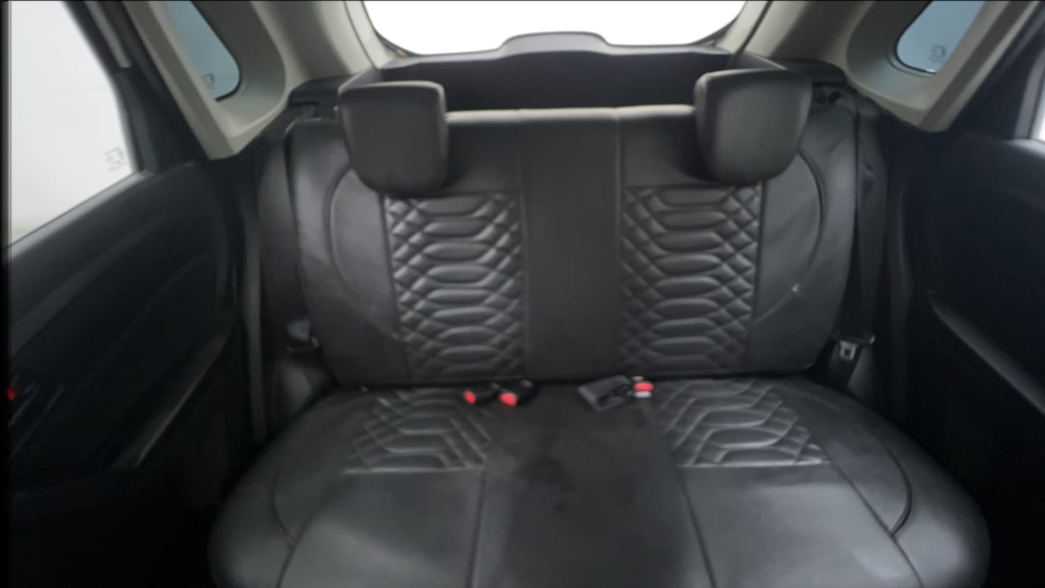 Used 2022 maruti-suzuki Vitara Brezza VXi Petrol Manual interior REAR SEAT CONDITION VIEW