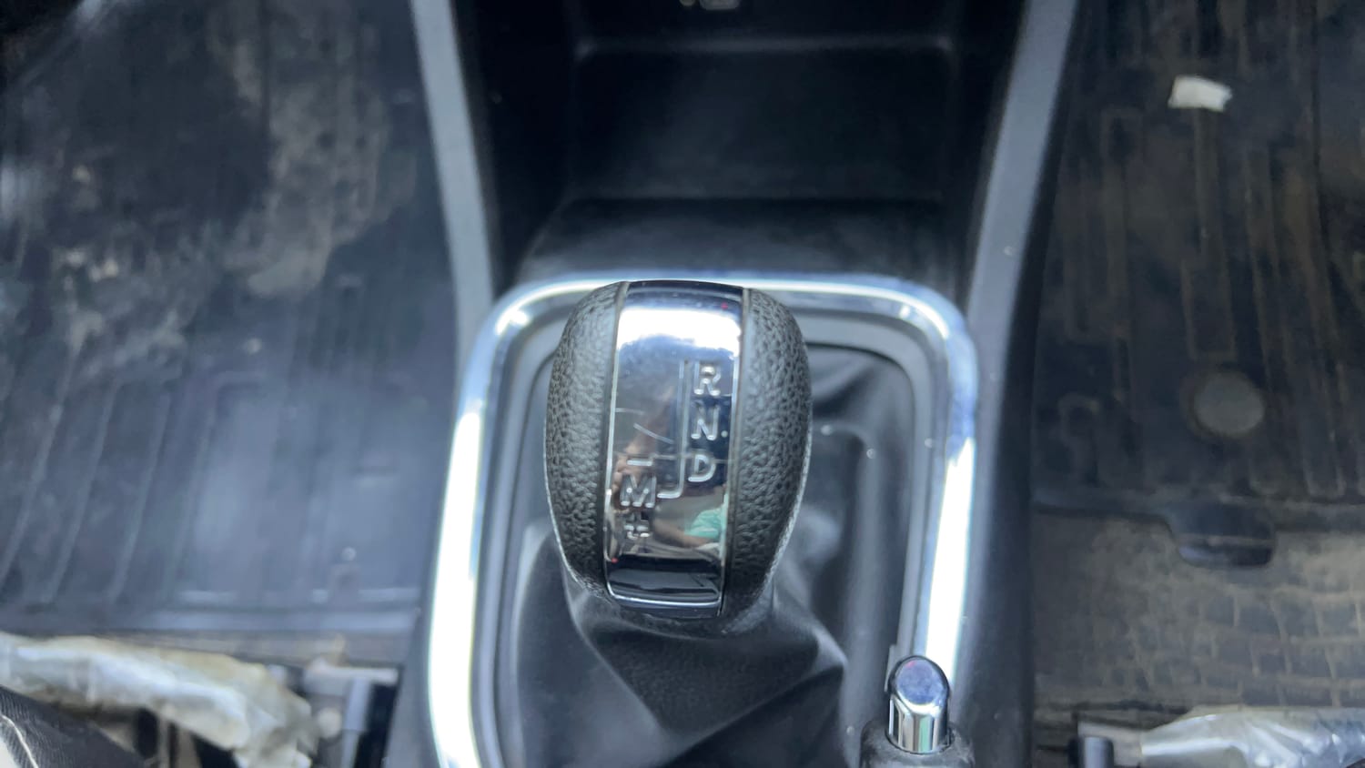 Used 2020 Renault Triber RXZ EASY-R AMT Petrol Automatic interior GEAR  KNOB VIEW