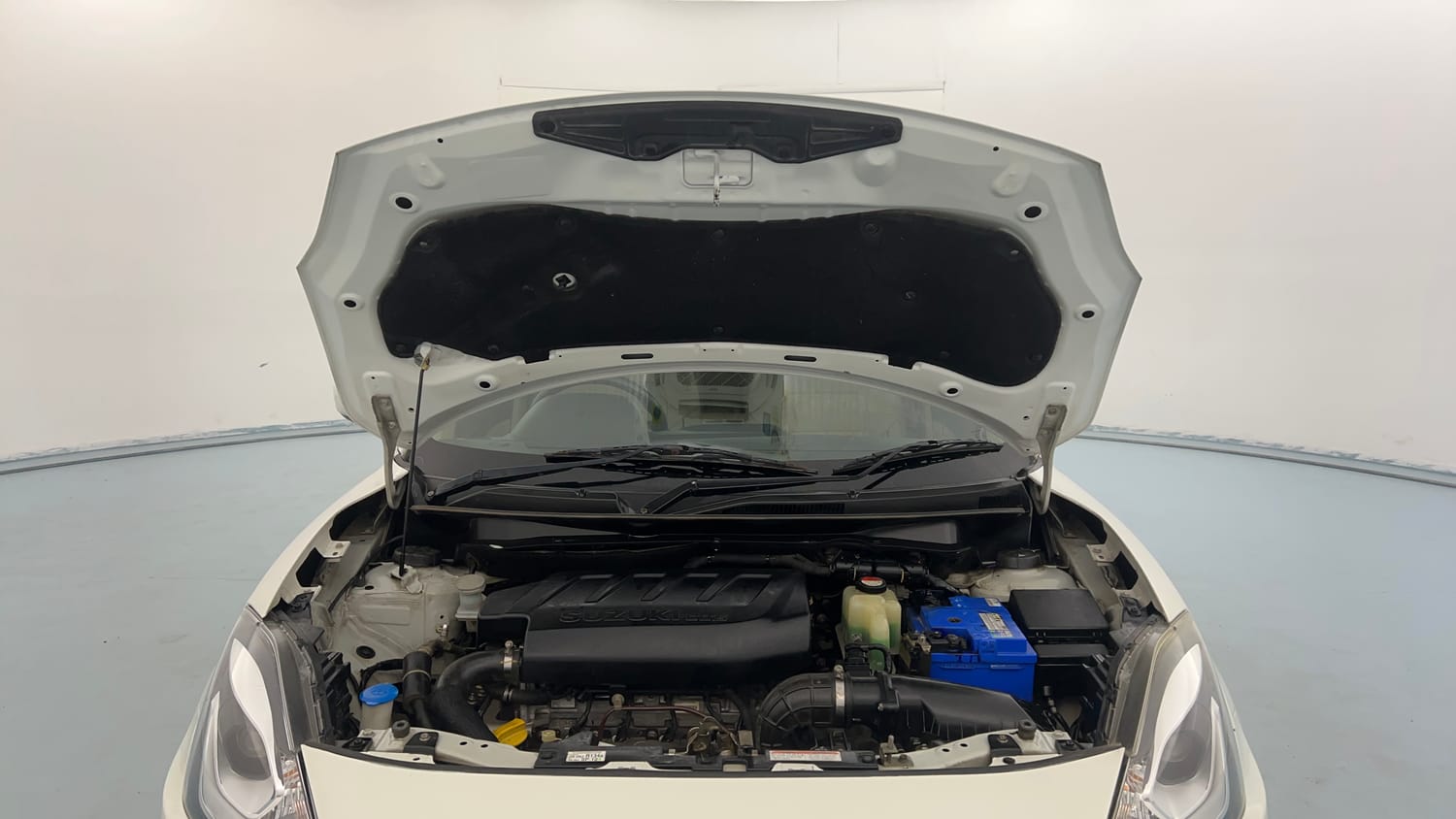 Used 2018 Maruti Suzuki Dzire ZDi Plus AMT Diesel Automatic engine ENGINE & BONNET OPEN FRONT VIEW