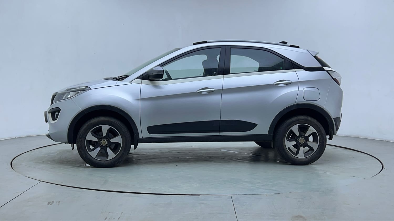 Used 2019 Tata Nexon XZA Plus Petrol Petrol Automatic exterior LEFT SIDE VIEW