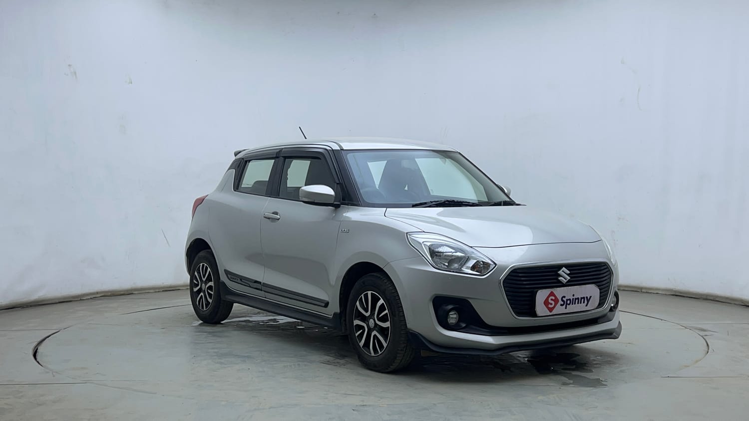 Used 2019 Maruti Suzuki Swift VDi Diesel Manual exterior RIGHT FRONT CORNER VIEW
