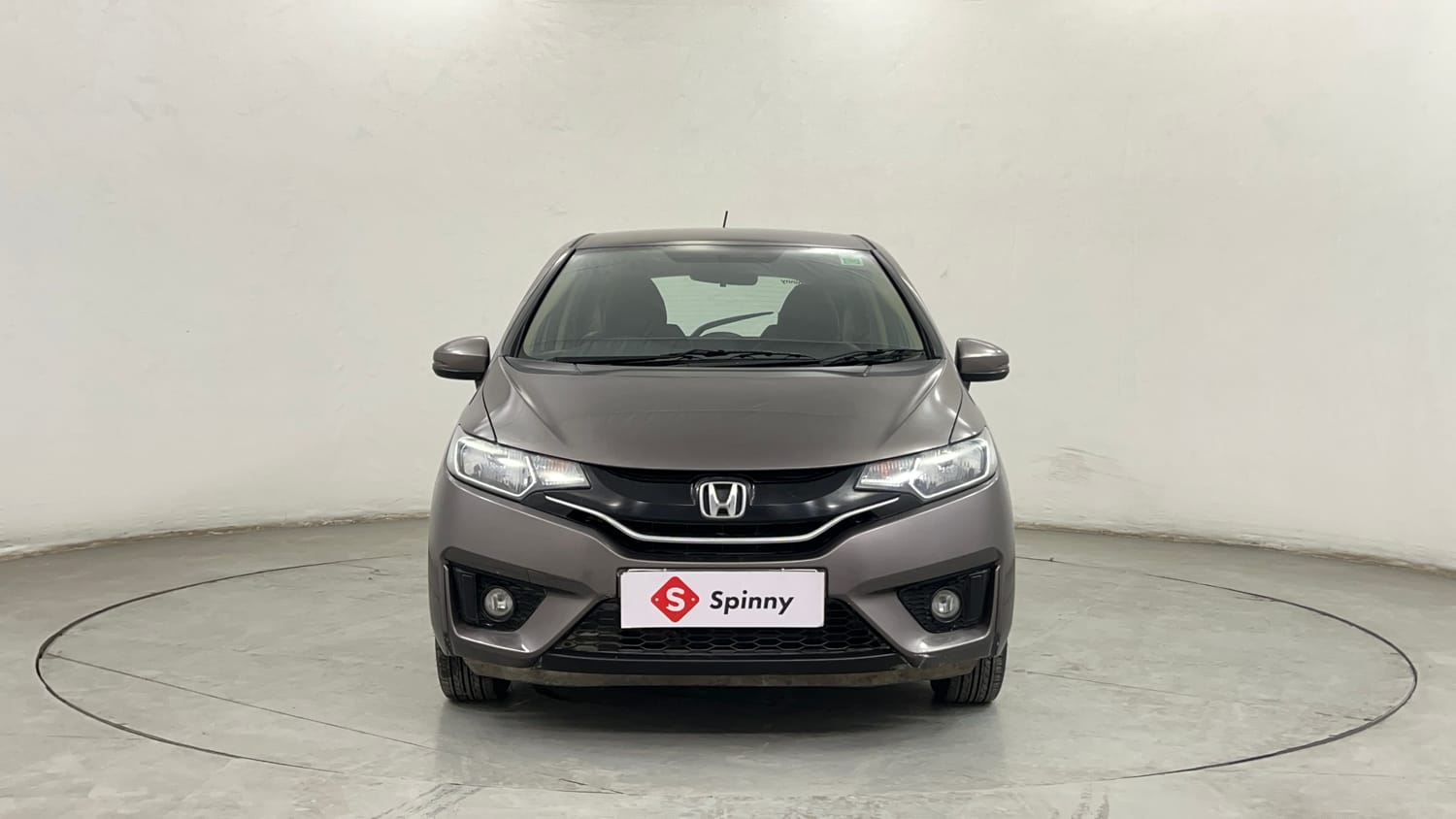 Used 2017 Honda Jazz V Petrol Petrol Manual exterior FRONT VIEW