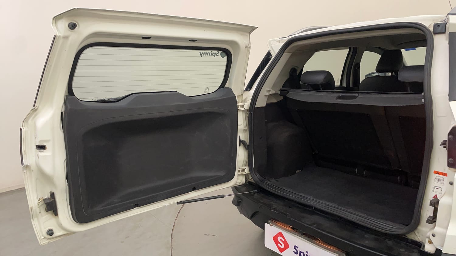 Used 2015 Ford EcoSport Titanium 1.5L Ti-VCT AT Petrol Automatic interior DICKY DOOR OPEN VIEW
