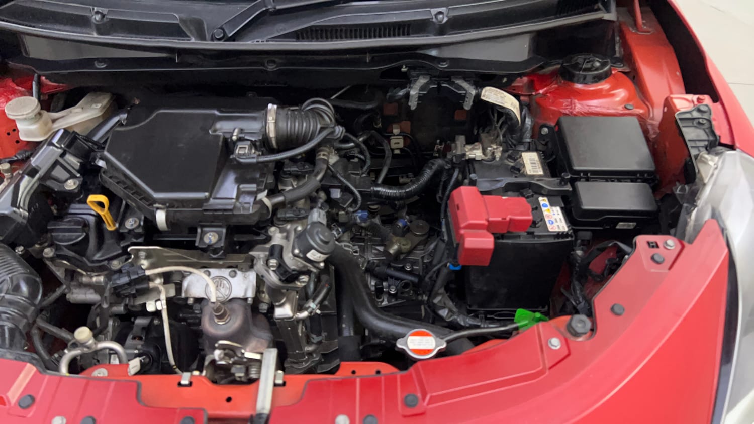 Used 2024 Maruti Suzuki Swift VXi Petrol Manual engine ENGINE LEFT SIDE VIEW