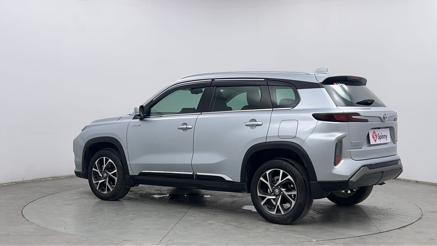 Used 2024 Toyota Urban Cruiser Hyryder G Hybrid Hybrid Automatic exterior LEFT REAR CORNER VIEW