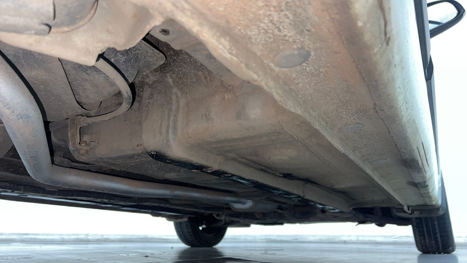 Used 2018 Hyundai Grand i10 Sportz 1.2 Kappa VTVT Petrol Manual extra REAR RIGHT UNDERBODY VIEW