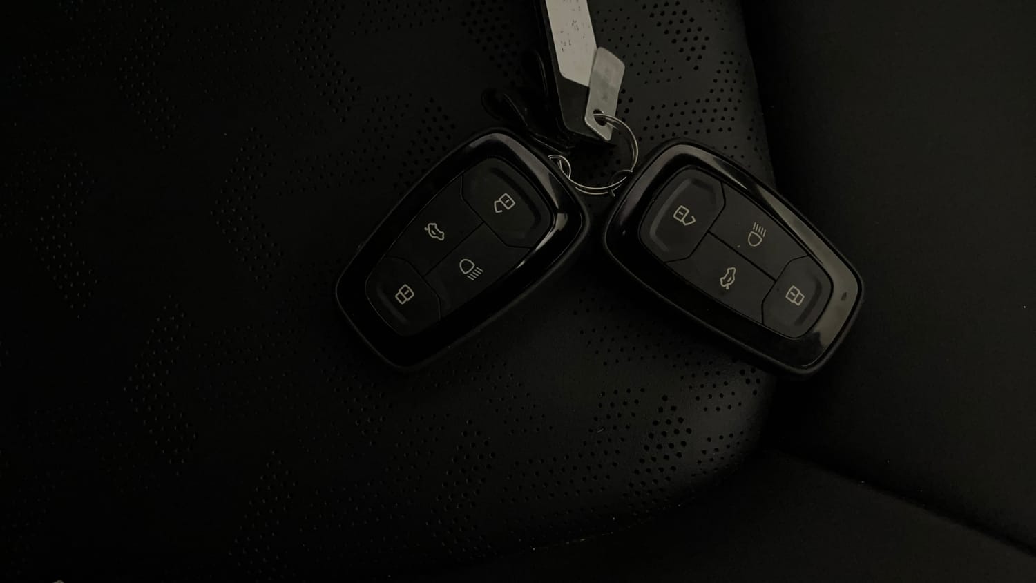 Used 2022 Tata Nexon XZ Plus (O) Dark Edition Petrol Manual extra CAR KEY VIEW