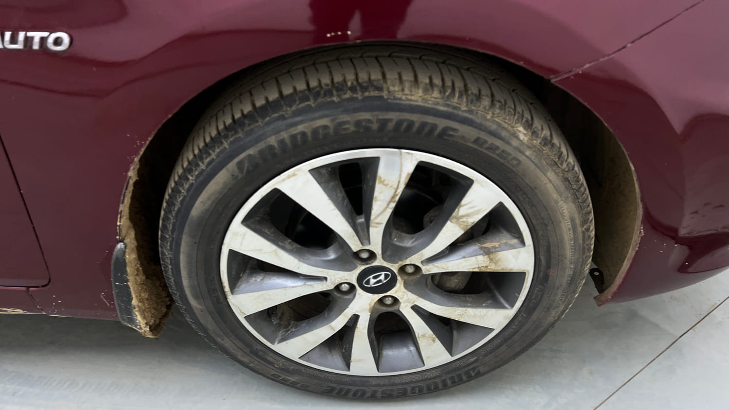 Used 2014 Hyundai Verna Fluidic 1.6 VTVT SX AT Petrol Automatic tyres RIGHT FRONT TYRE RIM VIEW
