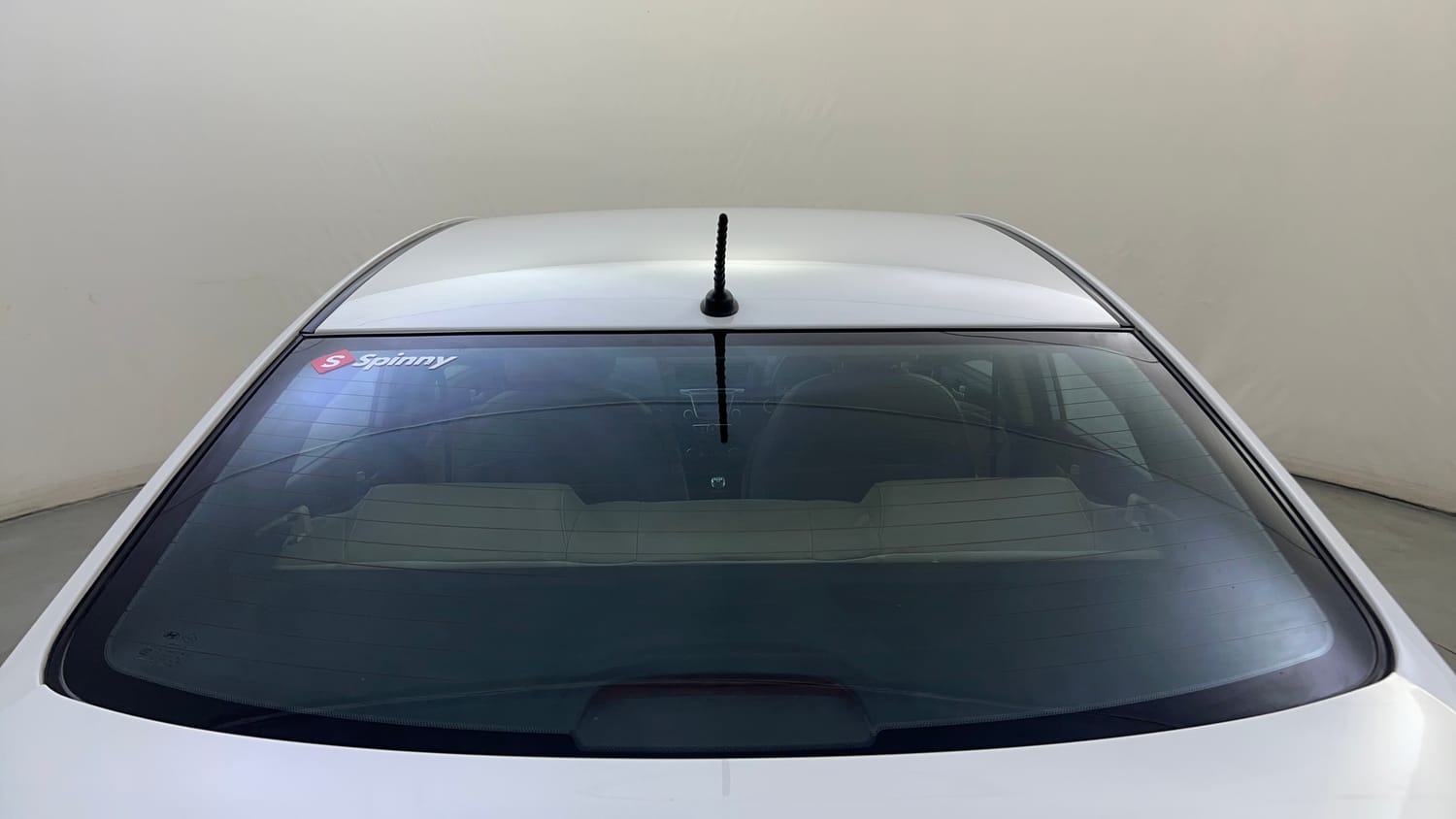 Used 2015 Hyundai Fluidic Verna 4S 1.6 VTVT SX Petrol Manual exterior BACK WINDSHIELD VIEW