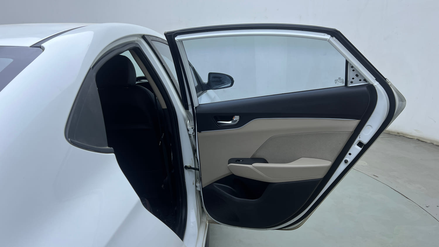 Used 2021 Hyundai Verna SX 1.5 VTVT IVT Petrol Automatic interior RIGHT REAR DOOR OPEN VIEW