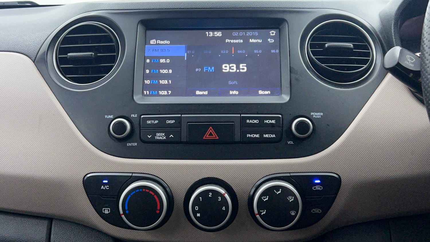 Used 2019 Hyundai Grand i10 Sportz 1.2 Kappa VTVT Petrol Manual interior MUSIC SYSTEM & AC CONTROL VIEW