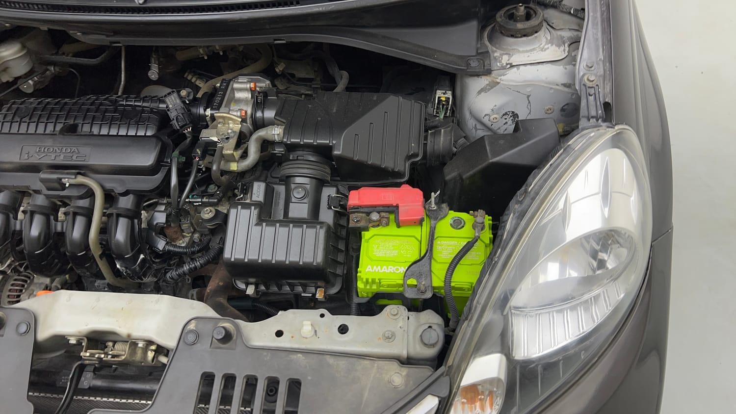 Used 2017 Honda Amaze 1.2 S i-VTEC Petrol Manual engine ENGINE LEFT SIDE VIEW