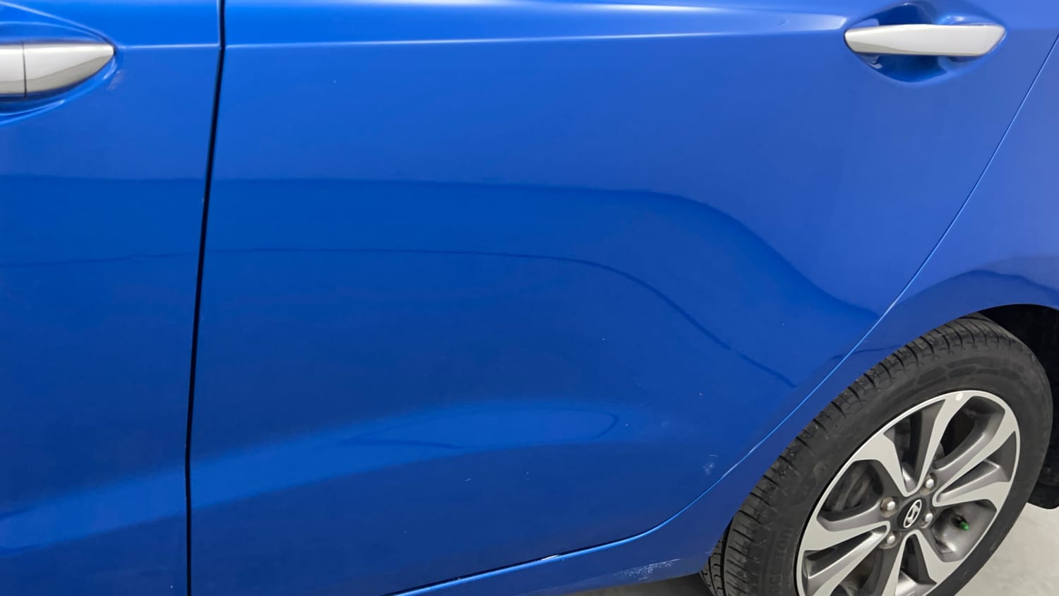 Used 2019 Hyundai Xcent SX (O)CRDi Diesel Manual dents MINOR SCRATCH