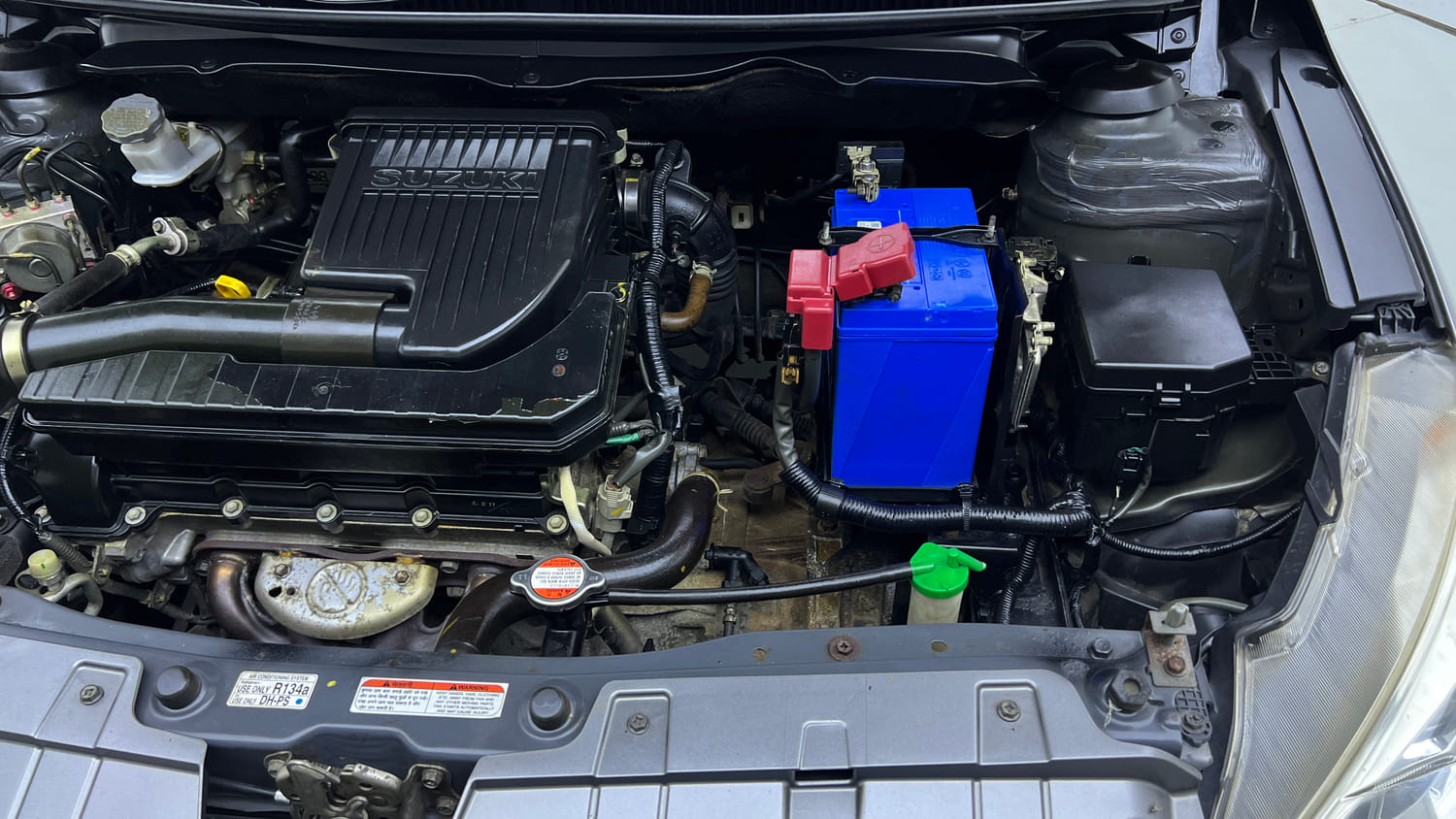 Used 2017 Maruti Suzuki Ciaz ZXI+ Petrol Manual engine ENGINE LEFT SIDE VIEW