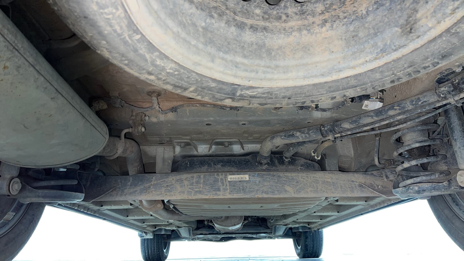 Used 2019 MG Motors Hector Sharp 1.5 DCT Petrol Petrol Automatic extra REAR UNDERBODY VIEW (TAKEN FROM REAR)