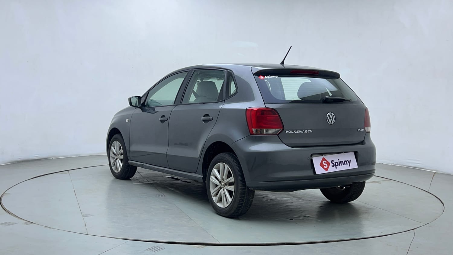 Used 2013 Volkswagen Polo Highline1.2L (P) Petrol Manual exterior LEFT REAR CORNER VIEW