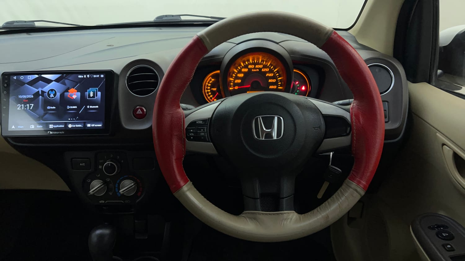 Used 2013 Honda Amaze 1.2 S AT i-VTEC Petrol Automatic interior STEERING VIEW