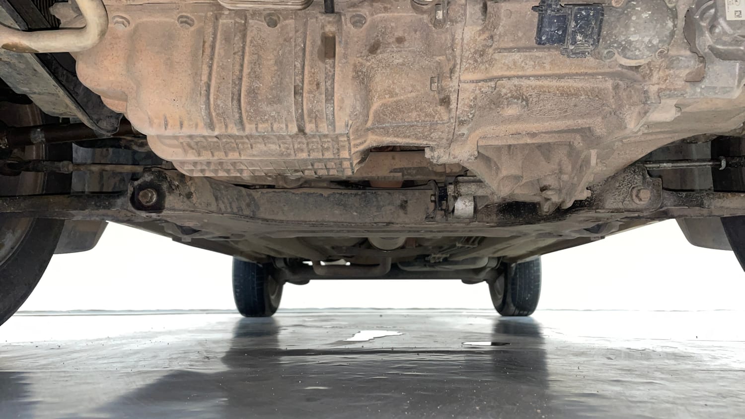 Used 2015 Ford EcoSport Titanium 1.5L Ti-VCT AT Petrol Automatic extra FRONT LEFT UNDERBODY VIEW