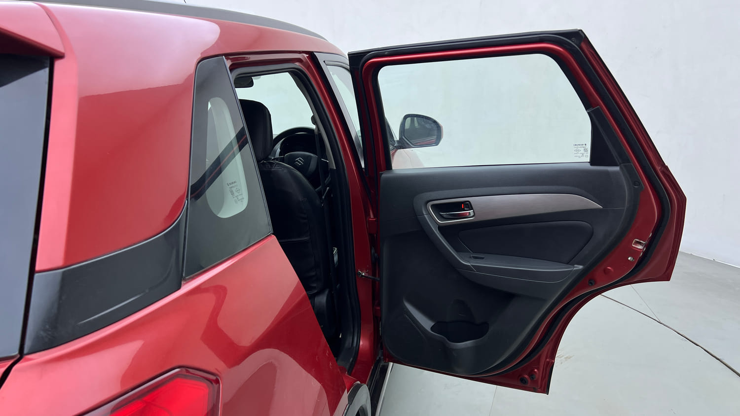 Used 2016 Maruti Suzuki Vitara Brezza [2016-2020] ZDi Diesel Manual interior RIGHT REAR DOOR OPEN VIEW