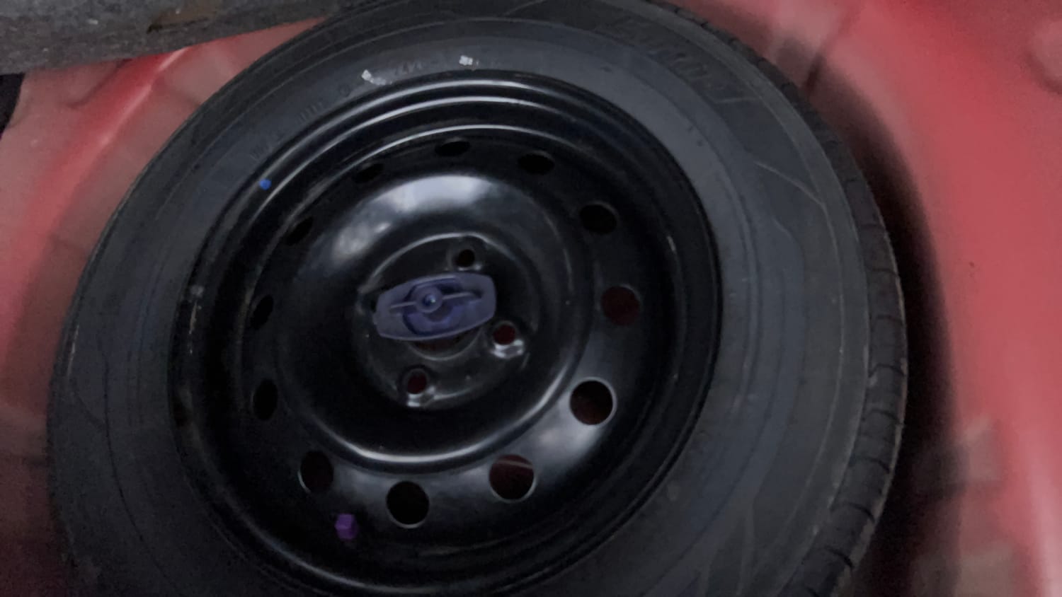 Used 2024 Maruti Suzuki Swift VXi Petrol Manual tyres SPARE TYRE VIEW