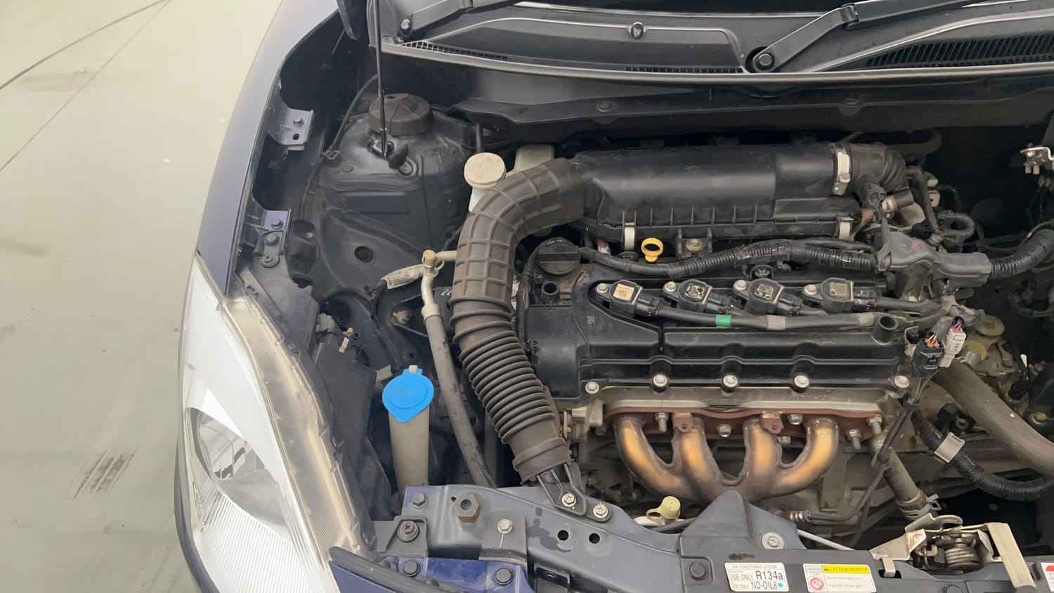 Used 2018 Maruti Suzuki Swift LXi Petrol Manual engine ENGINE RIGHT SIDE VIEW