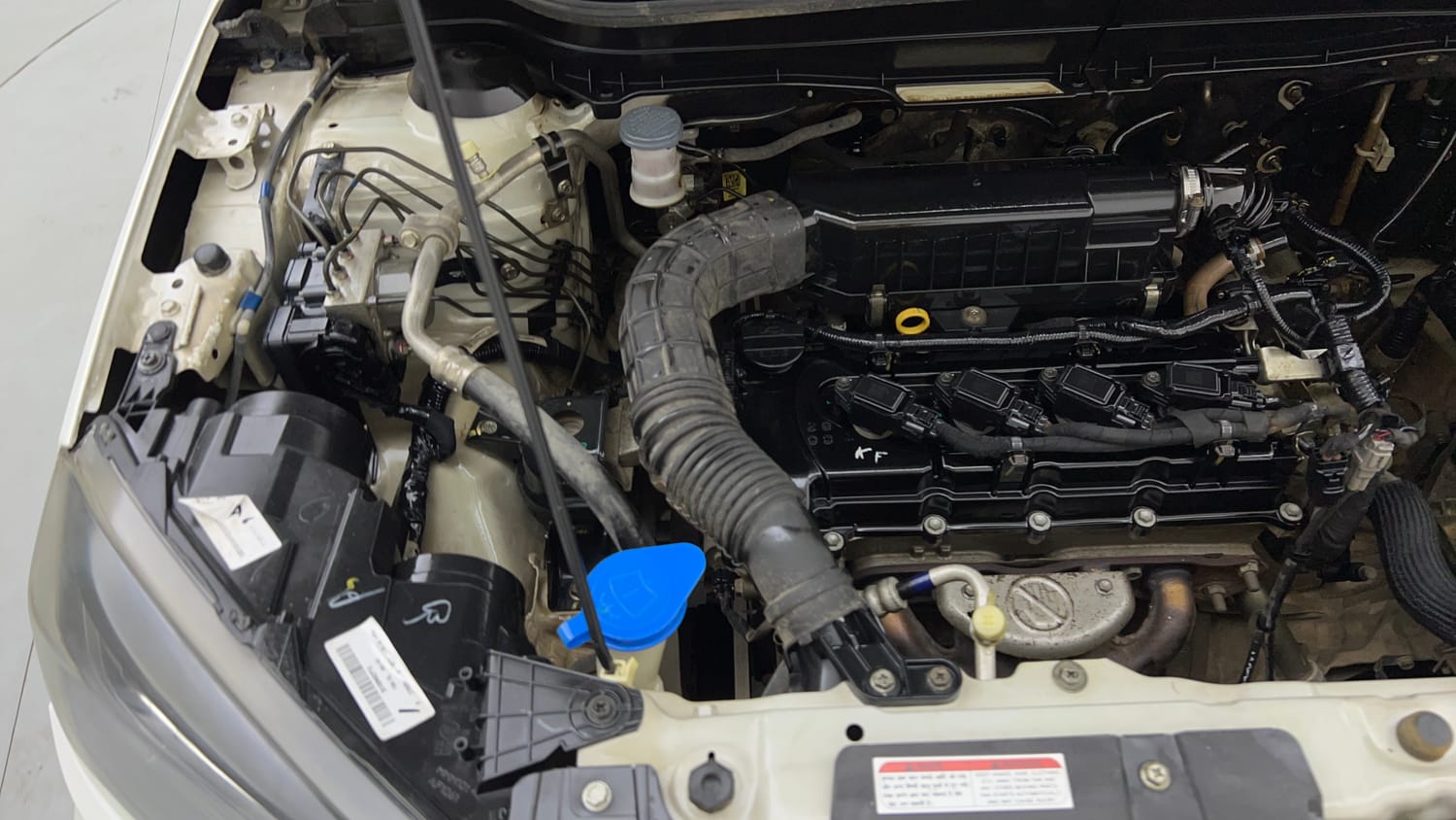 Used 2021 maruti-suzuki Vitara Brezza LXi Petrol Manual engine ENGINE RIGHT SIDE VIEW
