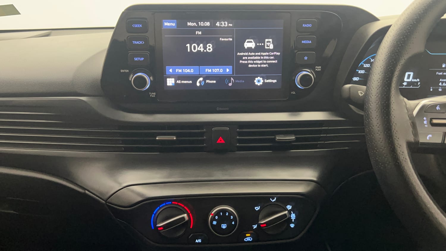 Used 2021 Hyundai i20 Sportz 1.2 MT Petrol Manual interior MUSIC SYSTEM & AC CONTROL VIEW