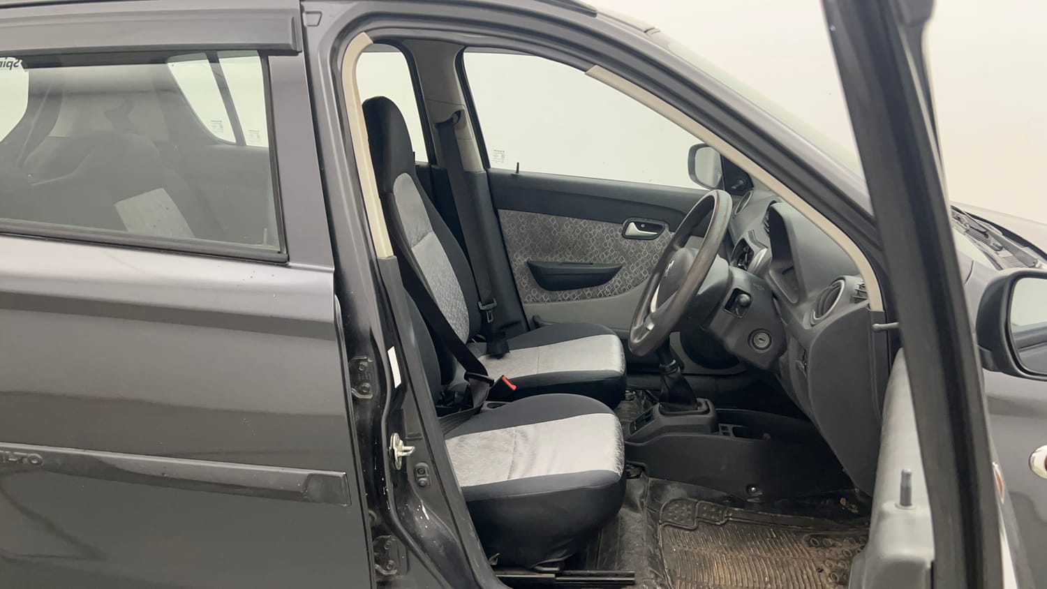 Used 2019 Maruti Suzuki Alto 800 VXi (O) Petrol Manual interior RIGHT SIDE FRONT DOOR CABIN VIEW
